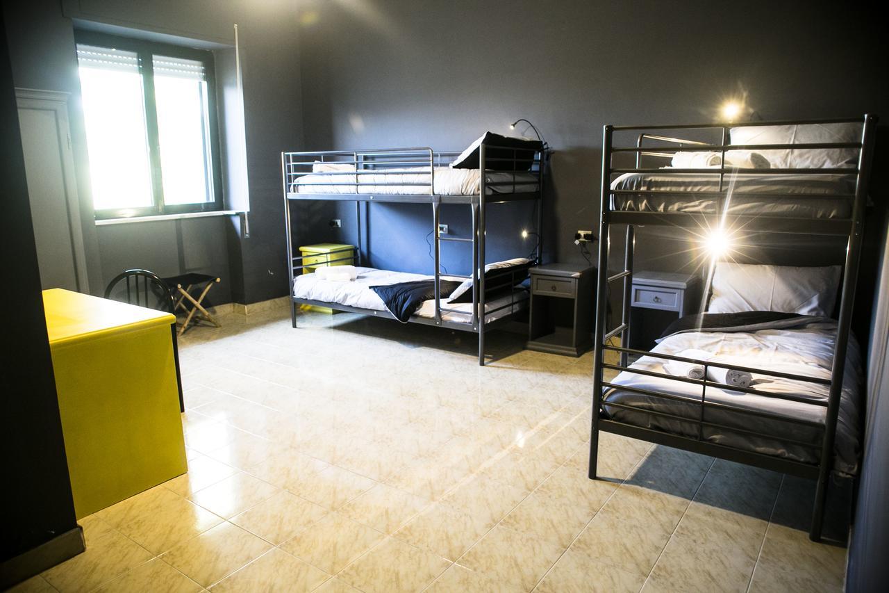 Lako Hostel Capodimonte Extérieur photo